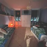 Casa Azzurra, Nel Cuore Di * Genoa