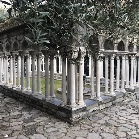 Casa Azzurra, Nel Cuore Di *