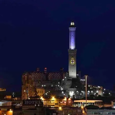 Casa Azzurra, Nel Cuore Di * Génova